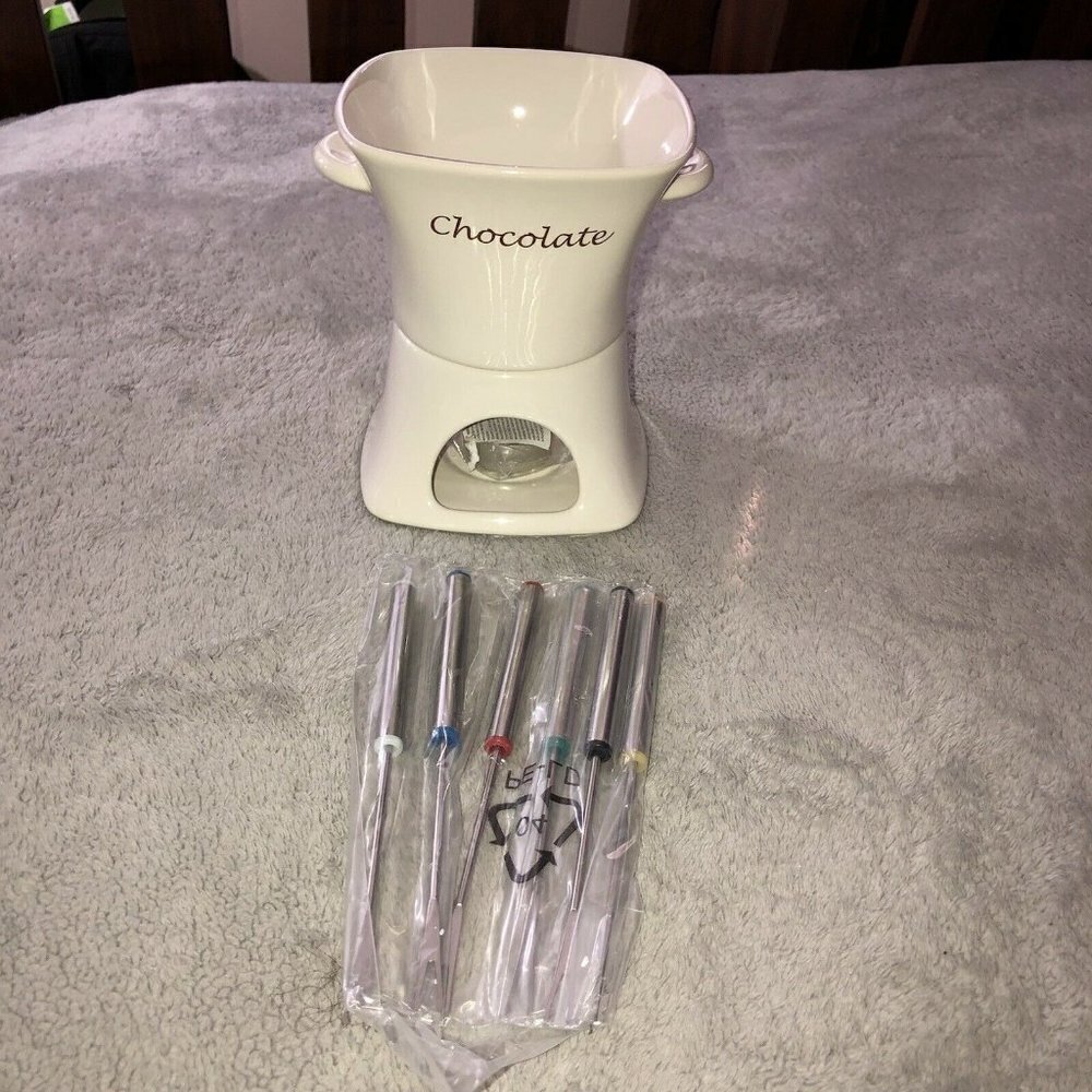WILLIAM SONOMA Ivory Ceramic All-in-one Fondue Set